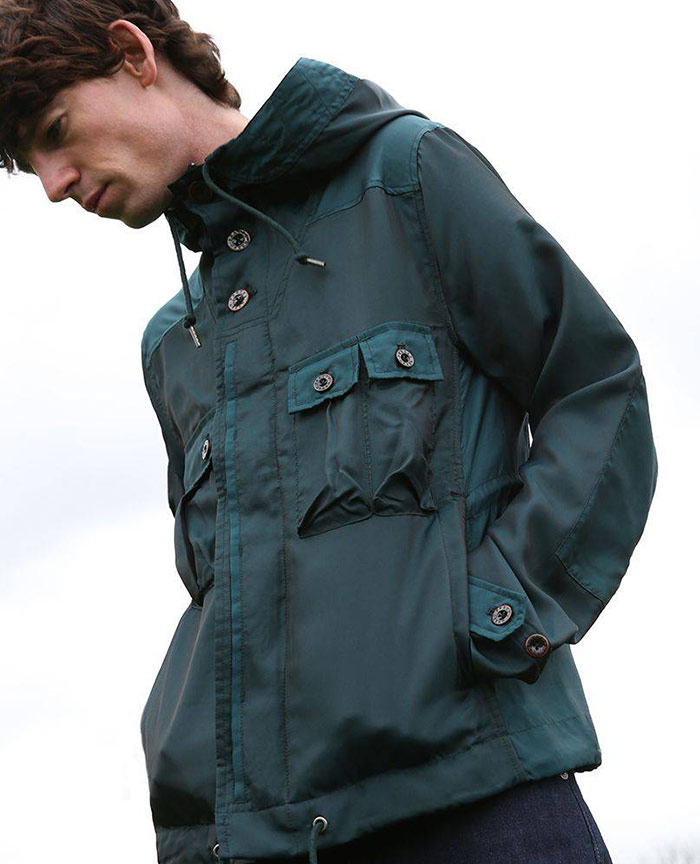 lightweigh-jacket-IRIDESCENT-(1)